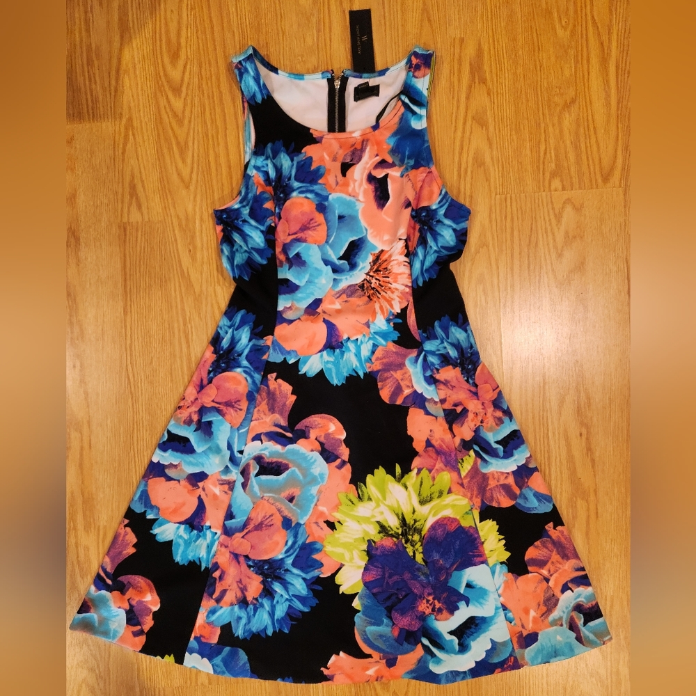 Brand New Worthington Black Floral Dress size 6
